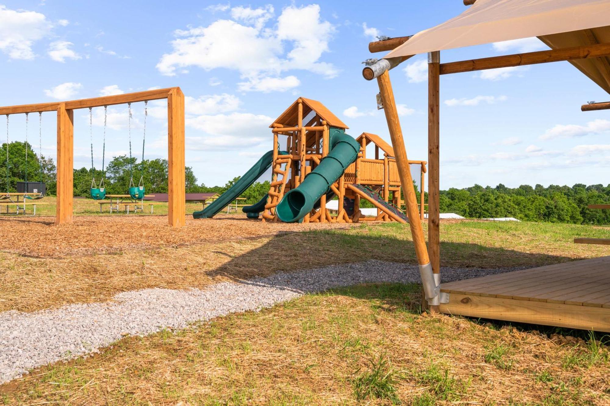 The Lodges At Eden Reserve - Pet Friendly Cabins Near Ark Williamstown Exterior foto